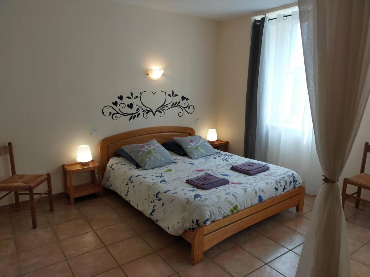 Chambres D'Hotes De L'Auberge L'Astrassadou Rézentières Dış mekan fotoğraf