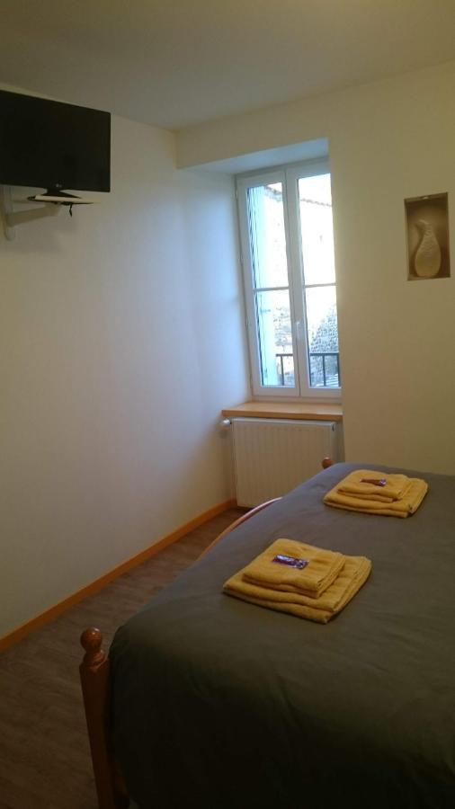 Chambres D'Hotes De L'Auberge L'Astrassadou Rézentières Dış mekan fotoğraf