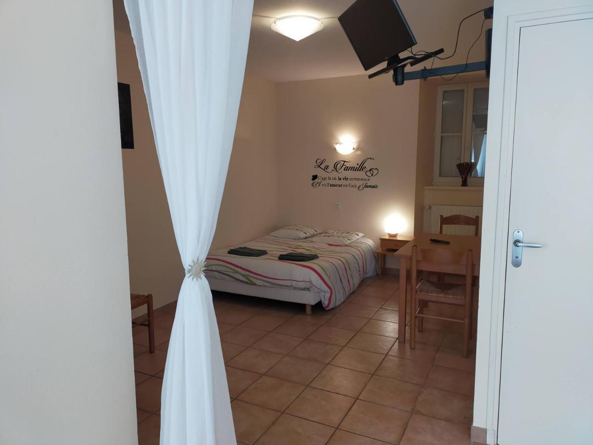 Chambres D'Hotes De L'Auberge L'Astrassadou Rézentières Dış mekan fotoğraf